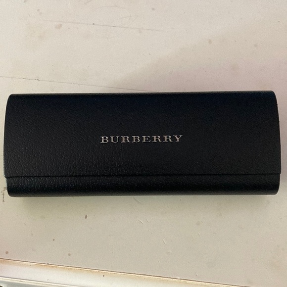 Burberry Sunglasses Case - Picture 2 of 10
